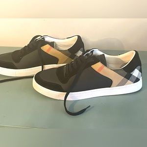 Authentic Mens Burberry Shoes